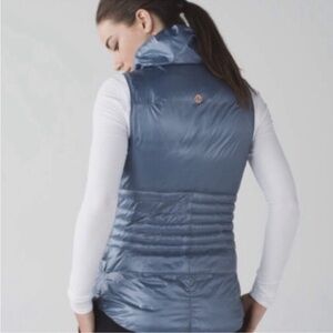 Lululemon Fluffin Awesome Down Filled Vest- Size 4